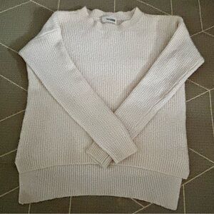 Aritzia Wilfred Wool Cozy Cream Sweater